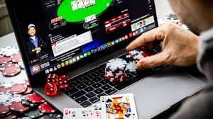 Live casino với dealer trực tiếp sôi động